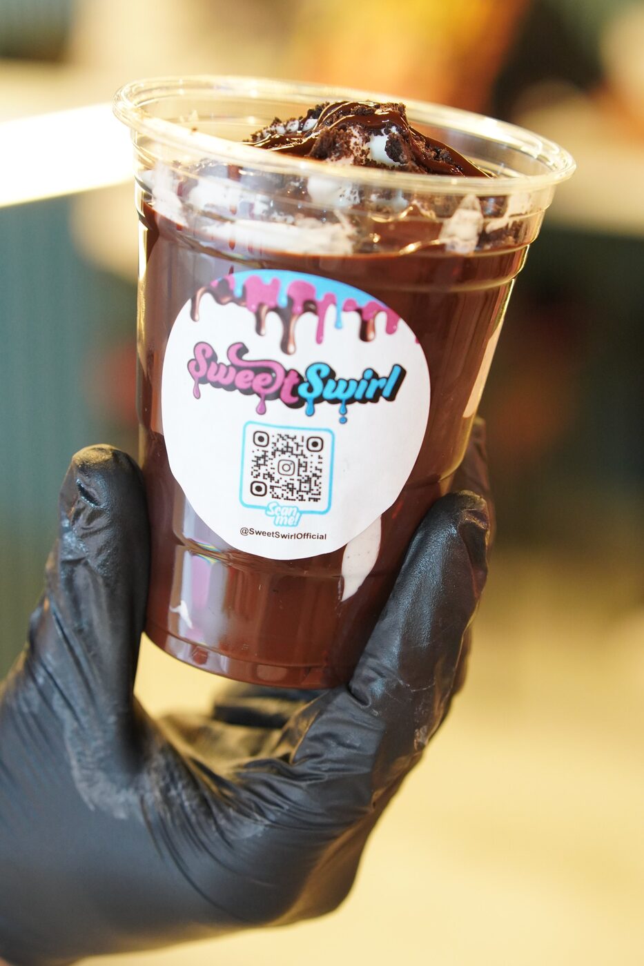 Sweet Swirl chocolate dessert cup